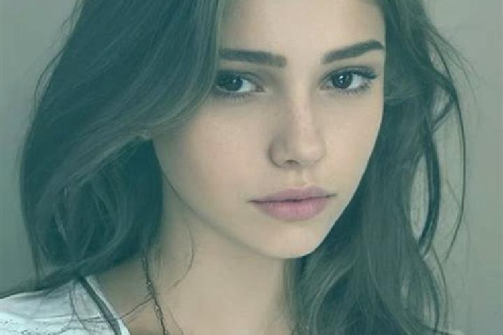 Jade, 25, a chestnut grey-eyed slavic companion based in Shibin al Kawm. Offering Fetish, Deep French Kissing, Striptease. Available for incall and outcall, ...