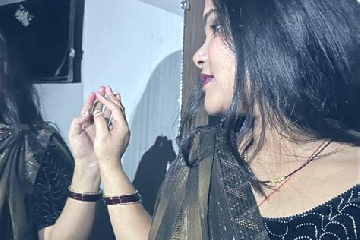 Jade, 25 — Escort in Ghansor, India