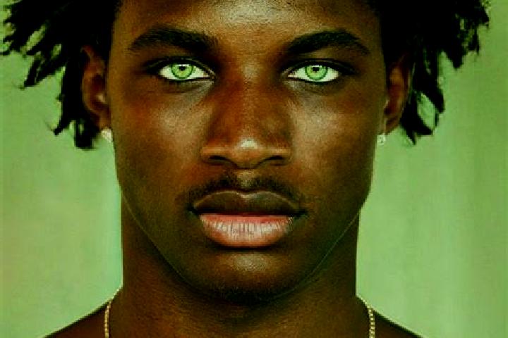 Jade, 26, a black green-eyed mixed companion based in El Maiten. Offering Striptease, Domination, Couples. Available for incall and outcall, day and evening ...