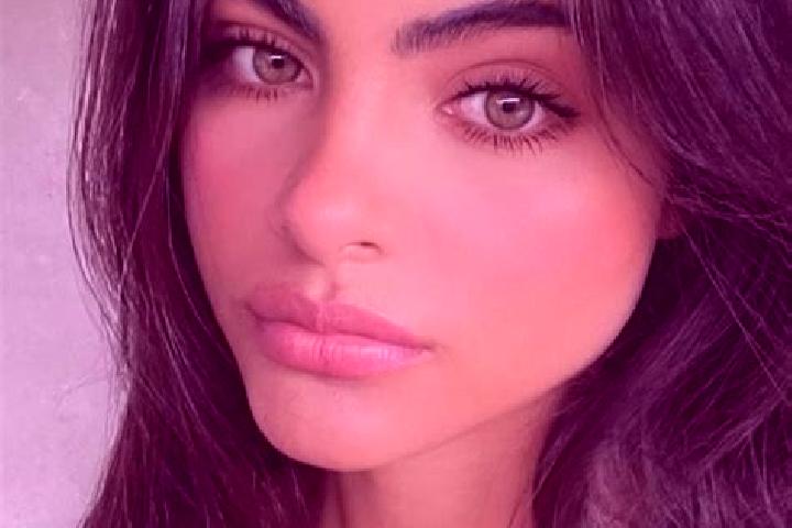 Jade, 26, a black hazel-eyed caucasian companion based in Santa Catalina Norte. Offering Roleplay, 69, OWO, Overnight, A-Level. Available for incall and outc...