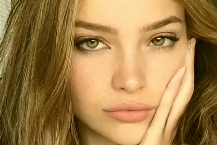 Jade, 26, a blonde hazel-eyed european companion based in San Jose del Sitio. Offering Party Girl, CIM, Roleplay. Available for incall and outcall, overnight...