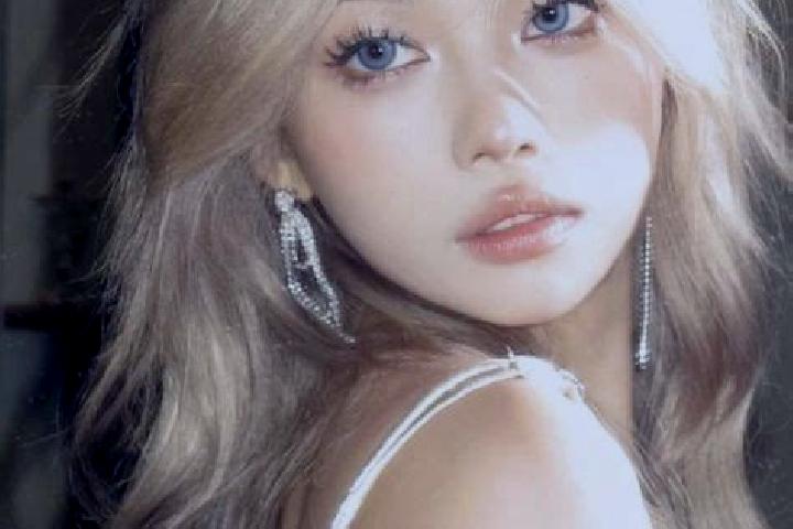Jade, 27, a blonde grey-eyed asian companion based in Borsborn. Offering Party Girl, Prostate Massage, GFE. Available for incall and outcall, day and evening...