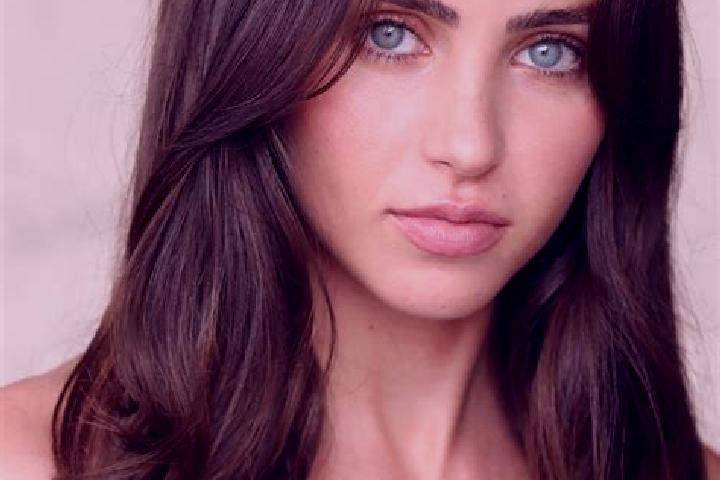 Jade, 28, a brunette green-eyed latina companion based in Cascade Valley. Offering Duos, Tantra, Domination, BDSM. Available for incall and outcall, overnigh...