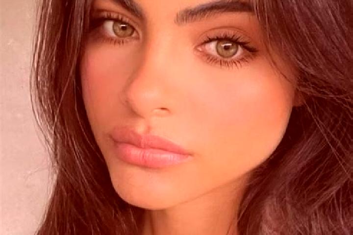 Jade, 28, a dark blonde dark-eyed indian companion based in Allendale. Offering Roleplay, Couples. Available for incall and outcall, overnight bookings avail...