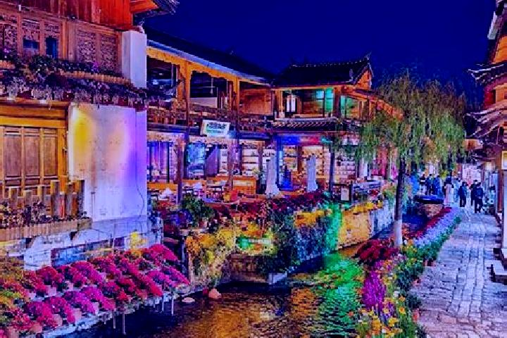 Jade, 28 — Escort in Lijiang, China