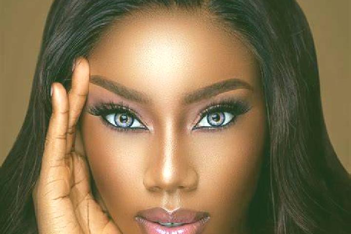 Jade, 29, a chestnut blue-eyed ebony companion based in Angren. Offering Fetish, Deep French Kissing, Massage. Available for incall and outcall, day and even...