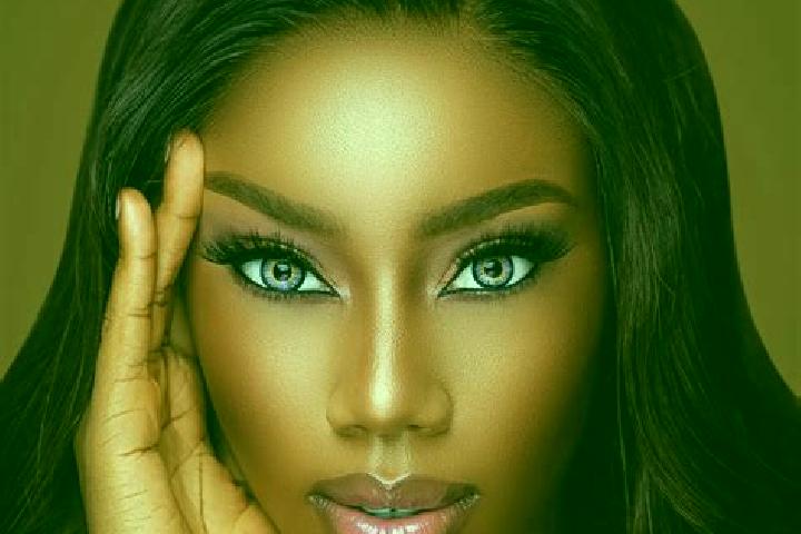 Jade, 29, a chestnut blue-eyed ebony companion based in Khorgos. Offering Erotic Massage, Couples, 69, Domination. Available for incall and outcall, overnigh...
