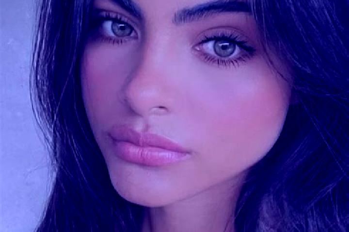 Jade, 30, a brunette green-eyed caribbean companion based in Piriapara. Offering Massage, Dinner Date, 69, Duos, Striptease. Available for incall and outcall...