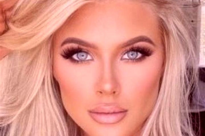 Jade, 30, a platinum blonde amber-eyed ebony companion based in Eragny-sur-Epte. Offering Tantra, Overnight, Duos, Erotic Massage. Available for incall and o...