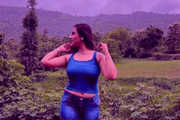 Jade, 30 — Escort in Udala, India