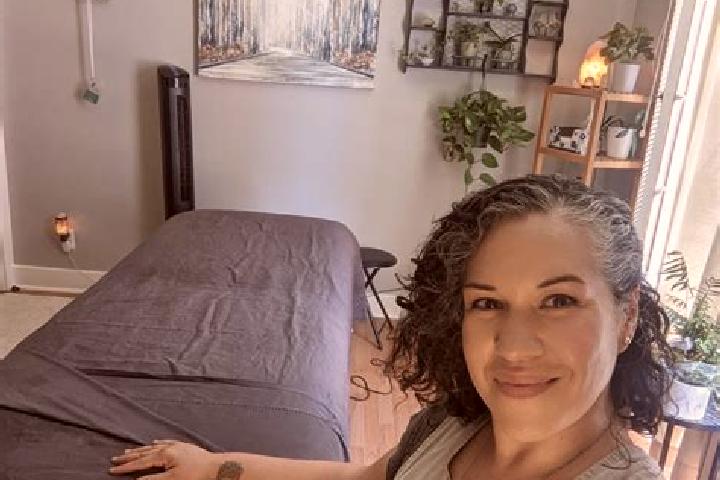 Jade, 31, a blonde grey-eyed mediterranean companion based in Norwood Queens. Offering Tantra, Overnight, Girlfriend Experience, Striptease, Erotic Massage. ...