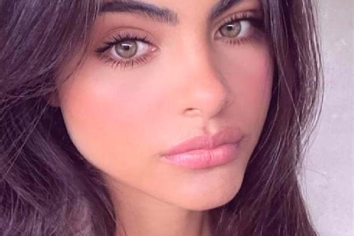 Jade, 31, a red green-eyed indian companion based in Eisenerz. Offering Domination, Couples, Overnight. Available for incall and outcall, day and evening dates.