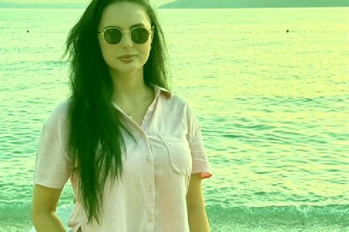 Jade, 31 — Escort in Ciuchici, Romania
