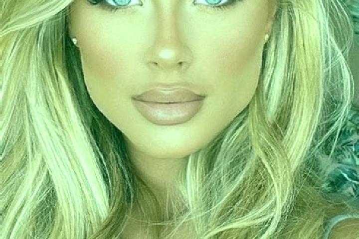 Jade, 32, a blonde blue-eyed latina companion based in Valros. Offering Fetish, GFE, Dinner Date, Party Girl. Available for incall and outcall, day and eveni...
