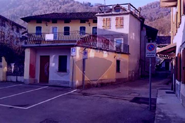 Jade, 32 — Escort in Facen-Travagola, Italy