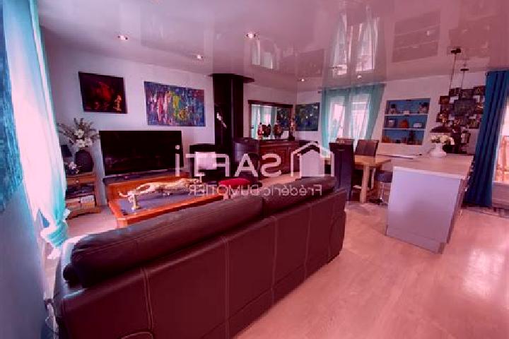 Jade, 32 — Escort in Frieres-Faillouel, France