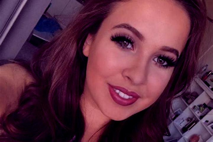 Jade, 33, a auburn brown-eyed caribbean companion based in Echarcon. Offering Roleplay, Duos, OWO, Erotic Massage, A-Level. Available for incall and outcall,...
