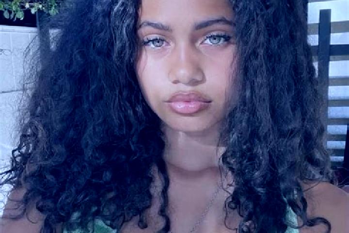 Jade, 33, a black green-eyed mixed companion based in Quixeramobim. Offering CIM, Girlfriend Experience, Couples, A-Level, Fetish. Available for incall and o...