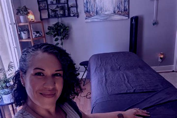 Jade, 33, a black grey-eyed ebony companion based in Honfleur. Offering Duos, Massage, Couples. Available for incall and outcall, overnight bookings available.