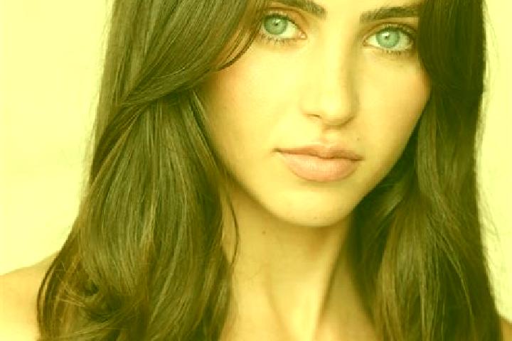 Jade, 33, a red brown-eyed ebony companion based in Nadiad. Offering Roleplay, Duos. Available for incall and outcall, overnight bookings available.