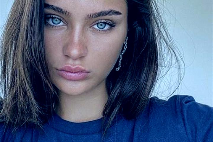 Jade, 34, a brunette dark-eyed indian companion based in Hyannis. Offering Prostate Massage, Deep French Kissing, Dinner Date. Available for incall and outca...