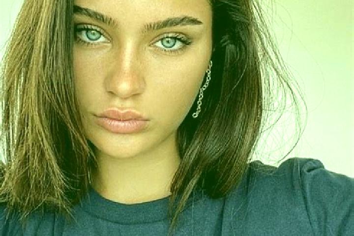 Jade, 34, a brunette green-eyed caribbean companion based in Mersch. Offering GFE, BDSM, Prostate Massage, Deep French Kissing, A-Level. Available for incall...