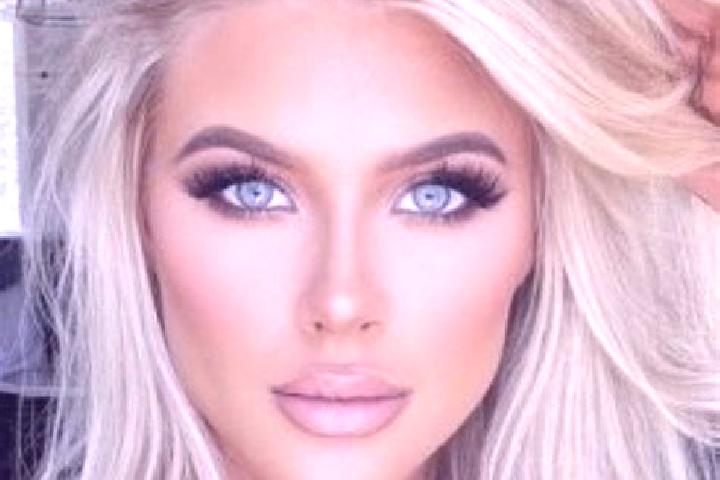 Jade, 34, a platinum blonde hazel-eyed mediterranean companion based in Xueyan. Offering 69, CIM, Party Girl. Available for incall and outcall, day and eveni...