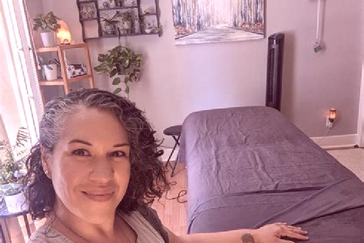 Jade, 35, a red grey-eyed latina companion based in La Chorrera. Offering Massage, GFE, OWO. Available for incall and outcall, day and evening dates.
