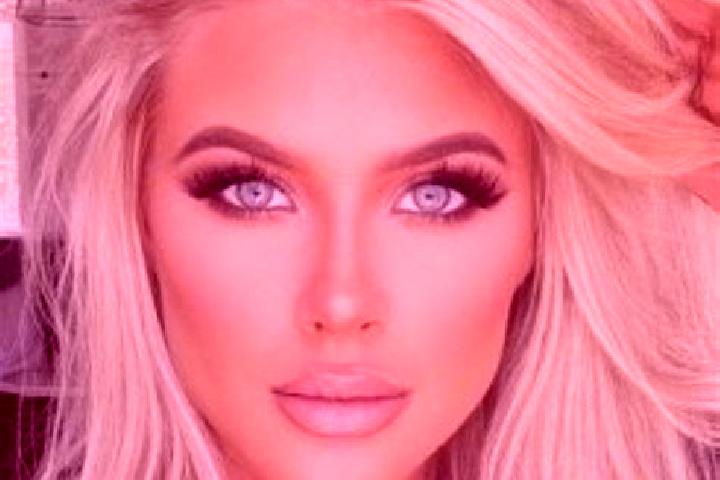 Jade, 37, a platinum blonde blue-eyed middle eastern companion based in Teichwitz. Offering Massage, Girlfriend Experience, GFE. Available for incall and out...