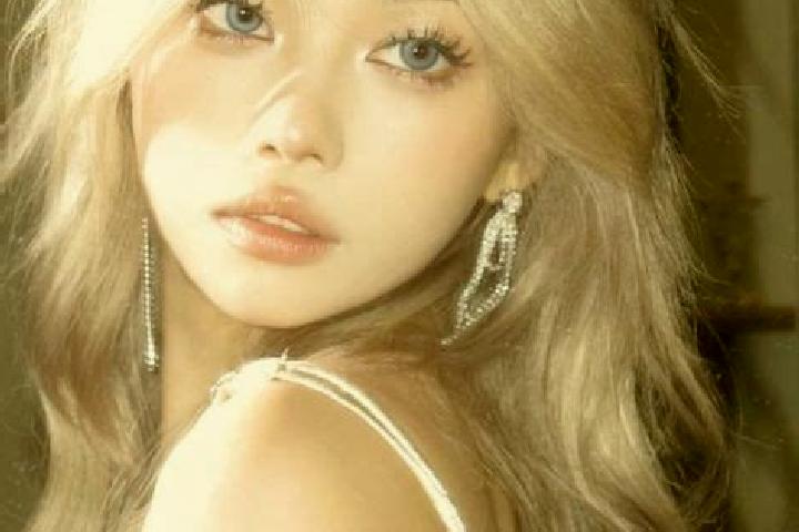 Jade, 38, a blonde dark-eyed asian companion based in Collarmele. Offering Girlfriend Experience, Duos, Travel Companion. Available for incall and outcall, o...