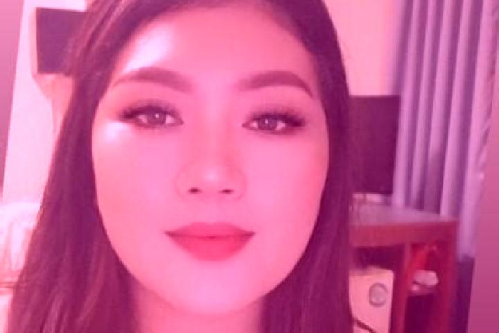 Jade, 38, a brunette dark-eyed asian companion based in Shawnessy. Offering Massage, CIM, Erotic Massage. Available for incall and outcall, overnight booking...
