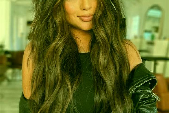 Jade, 38, a brunette dark-eyed mixed companion based in Fountainstown. Offering Girlfriend Experience, CIM, Erotic Massage, Domination. Available for incall ...