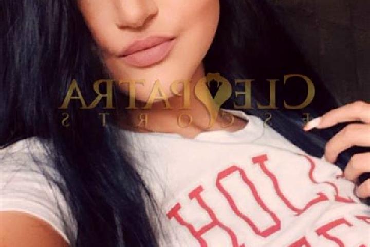 Jade, 38, a red blue-eyed caribbean companion based in Cikulina. Offering Striptease, Tantra, Dinner Date, Party Girl. Available for incall and outcall, day ...