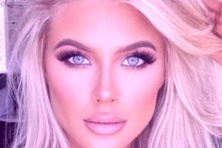 Jade, 39, a platinum blonde hazel-eyed caucasian companion based in Osterode am Harz. Offering BDSM. Available for incall and outcall, day and evening dates.