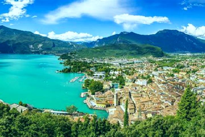 Jade, 39 — Escort in Salasco, Italy