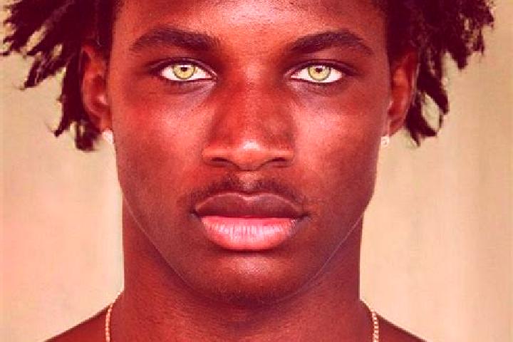 Kinsley, 20, a black green-eyed indian companion based in Avare. Offering Duos, Roleplay, Party Girl. Available for incall and outcall, overnight bookings av...