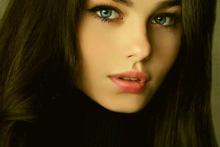 Kinsley, 20, a brunette dark-eyed mixed companion based in Germagnano. Offering Duos, A-Level, CIM, Striptease. Available for incall and outcall, overnight b...
