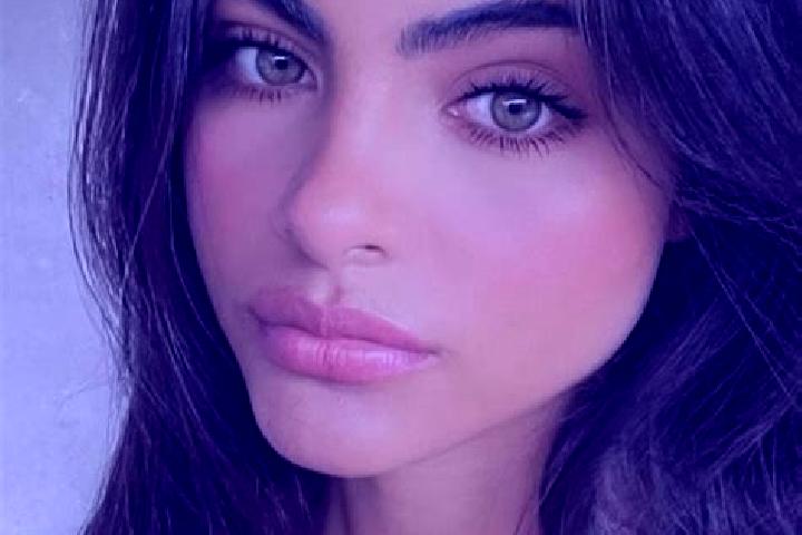 Kinsley, 20, a brunette green-eyed middle eastern companion based in Juigne-sur-Sarthe. Offering Girlfriend Experience, CIM. Available for incall and outcall...