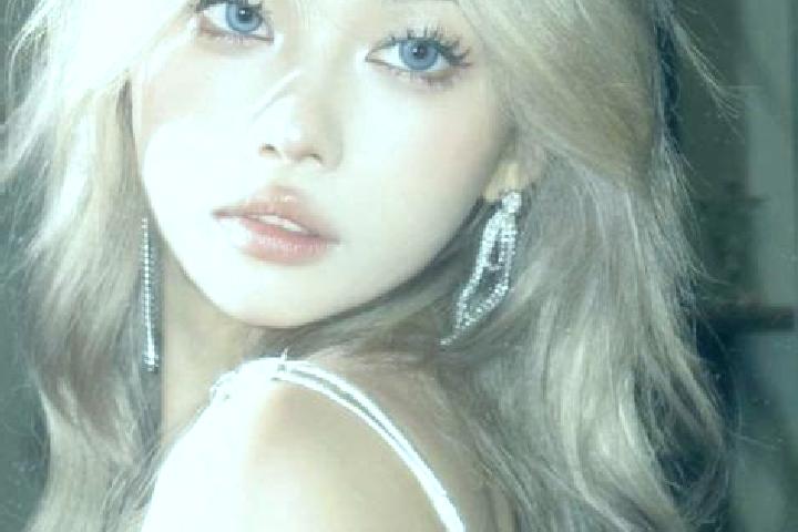 Kinsley, 21, a blonde grey-eyed asian companion based in Hillsborough. Offering A-Level, 69, Domination, Roleplay. Available for incall and outcall, day and ...