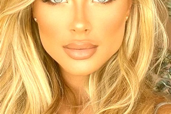 Kinsley, 21, a blonde hazel-eyed latina companion based in Montdidier. Offering A-Level, OWO, GFE. Available for incall and outcall, overnight bookings avail...