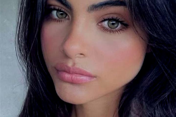 Kinsley, 21, a brunette green-eyed indian companion based in Bonfim do Piaui. Offering OWO, Overnight, Travel Companion. Available for incall and outcall, da...