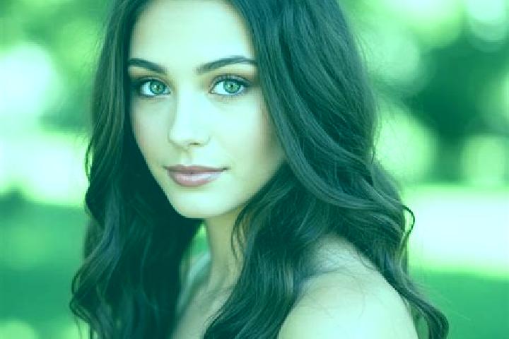 Kinsley, 21, a brunette hazel-eyed caucasian companion based in Greceanca. Offering 69, Overnight, Couples. Available for incall and outcall, day and evening...