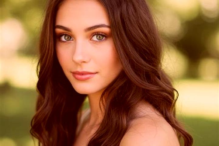 Kinsley, 21, a brunette hazel-eyed slavic companion based in Soltysowice. Offering Erotic Massage, Prostate Massage, Party Girl, GFE, Travel Companion. Avail...