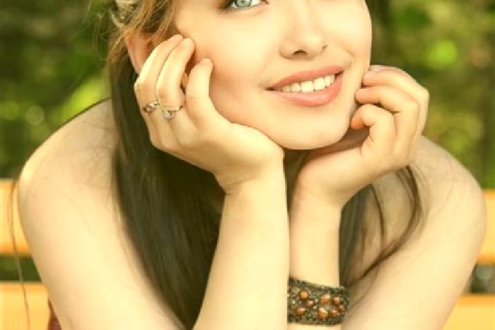 Kinsley, 21, a red blue-eyed asian companion based in Savaneta. Offering Erotic Massage, Dinner Date, Duos. Available for incall and outcall, day and evening...