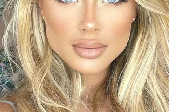 Kinsley, 21, a red blue-eyed latina companion based in Zavydovo. Offering Deep French Kissing, Travel Companion, Massage. Available for incall and outcall, o...
