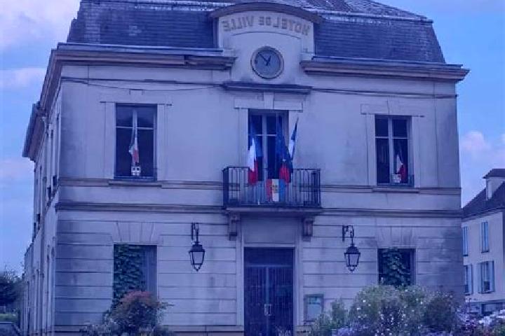Kinsley, 21 — Escort in Auvers-sur-Oise, France