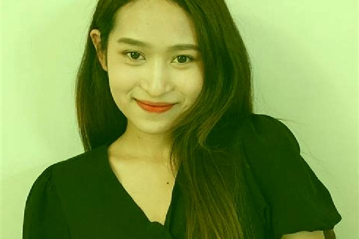 Kinsley, 21 — Escort in Jingu, China