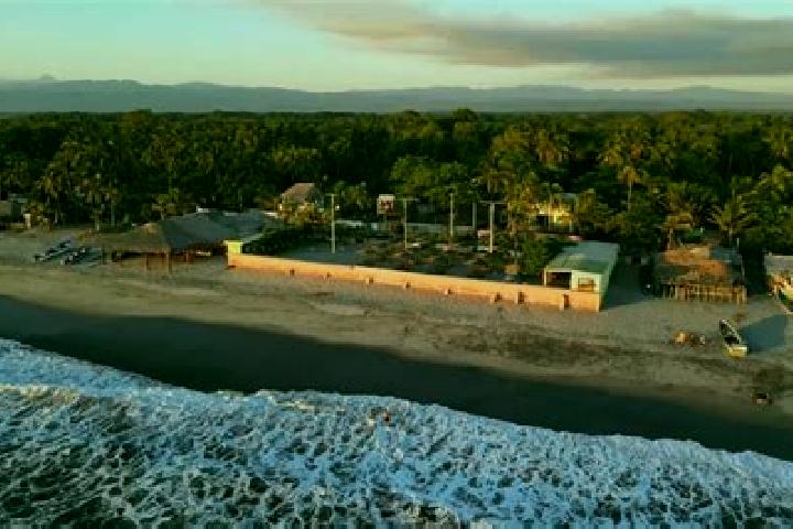 Kinsley, 21 — Escort in Progreso del Majahual, Mexico