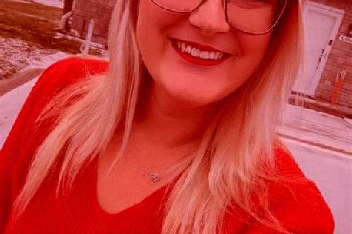 Kinsley, 21 — Escort in Wallace Heights, Canada