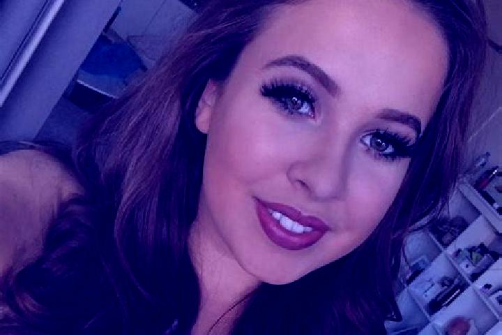 Kinsley, 22, a brunette amber-eyed ebony companion based in Khemarat. Offering Party Girl, Overnight, Couples, Striptease, Duos. Available for incall and out...